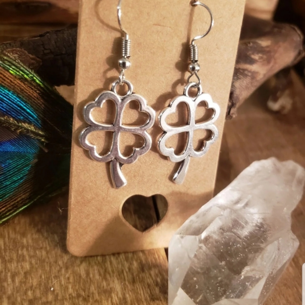 LUCKY ♣︎ Shamrock 4 Leaf CLOVER earrings ~St Patrick's day~Irish~Notre Dame Gear - Picture 5 of 10